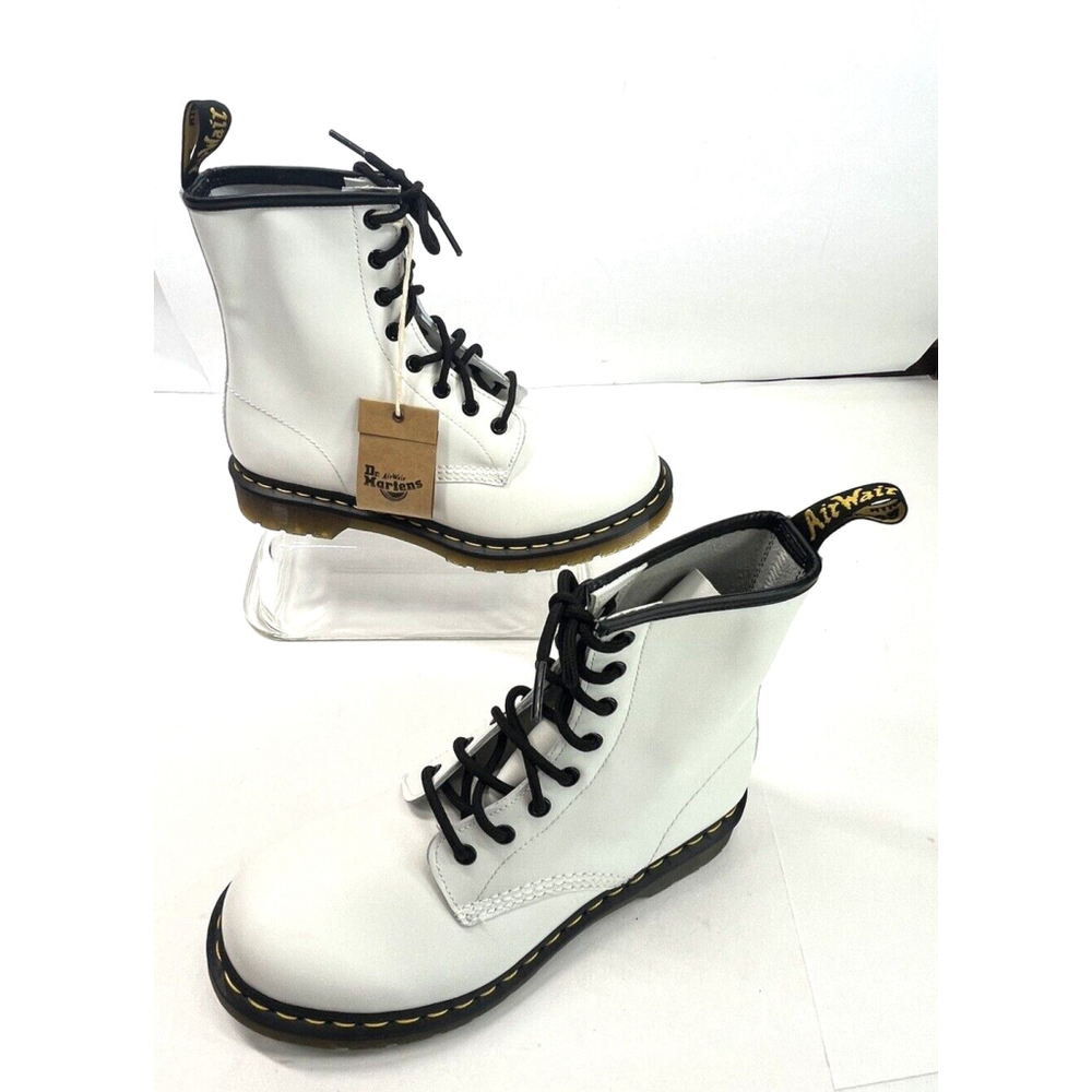 Dr. Martens White Combat Boots Women Size 10 Leather Black 8-Eye New No Box - Picture 2 of 14